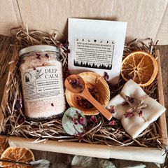 Lavender Salts & Rosehip Facial Gift Box